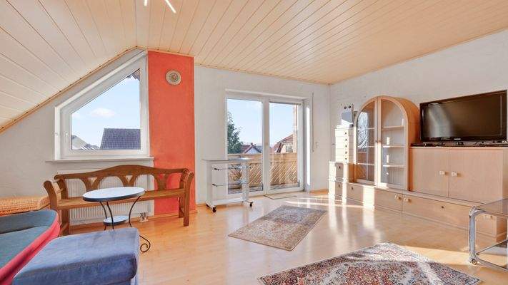 DG - Wohn-/Esszimmer