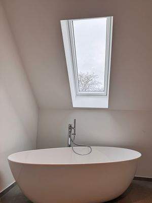 Whg.08 Bad Studio freistehende Badewanne