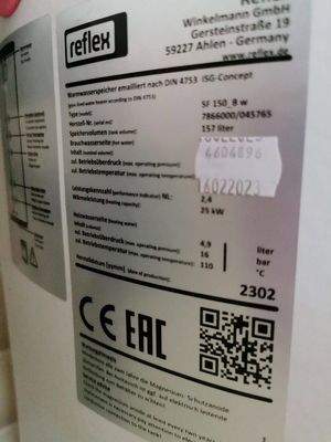 Neuer Warmwasserspeicher