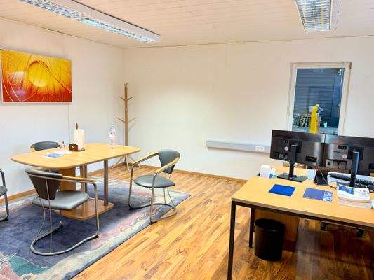 weiteres Büro