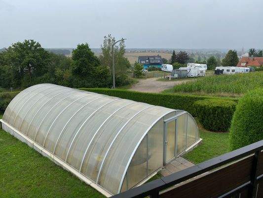 Ausblick Erdgeschoßwohnung:Schwimmbad.jpeg