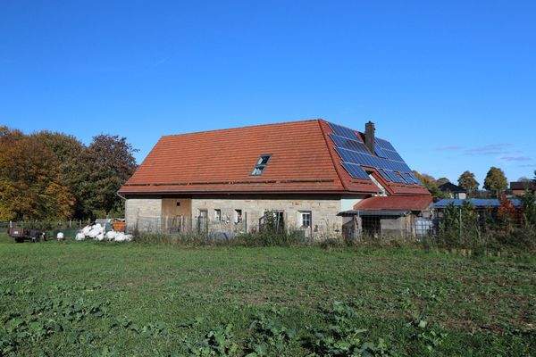 landwirtschaftl. Natursteingebäude