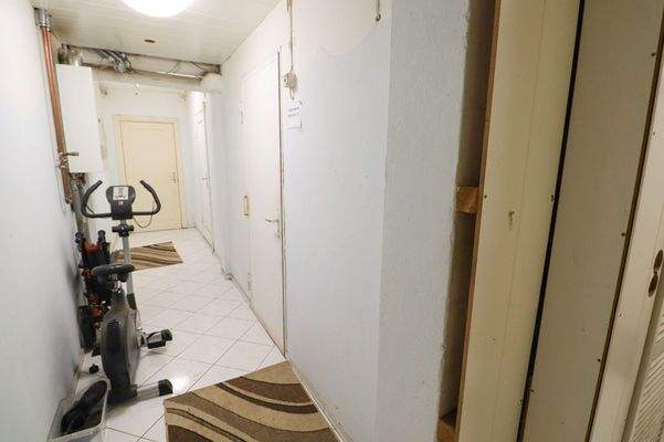 Keller - Gewerbefläche