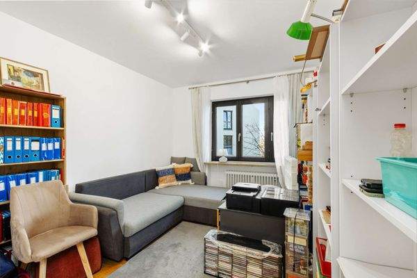 Kinderzimmer / Büro