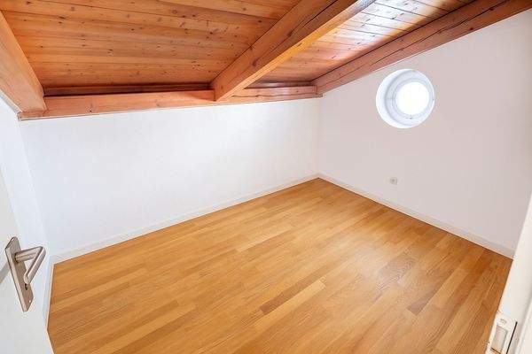 Speicher o. Homeoffice