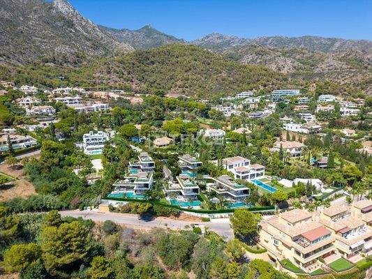 Seaviews Top Quality Villas with Luxury Features in Marbella