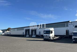 Außenansicht Andienung - JLL