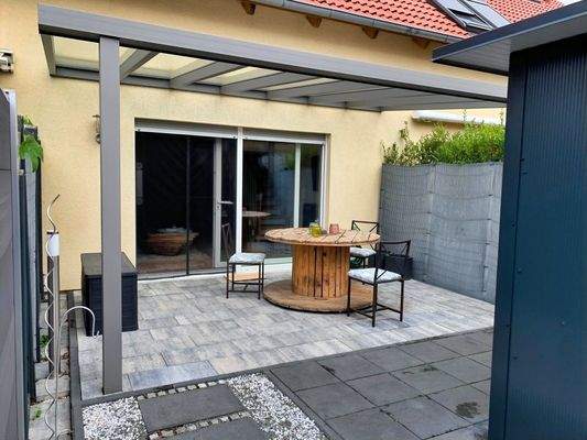Überdachte Terrasse