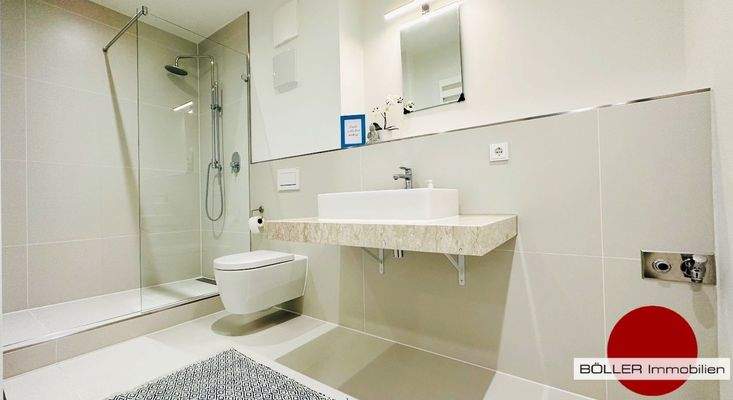 Modernes Badezimmer!