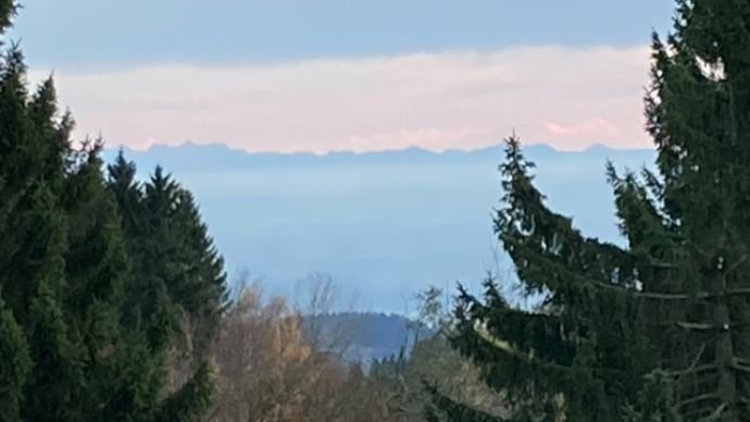 Fernblick bis zum Gebirge