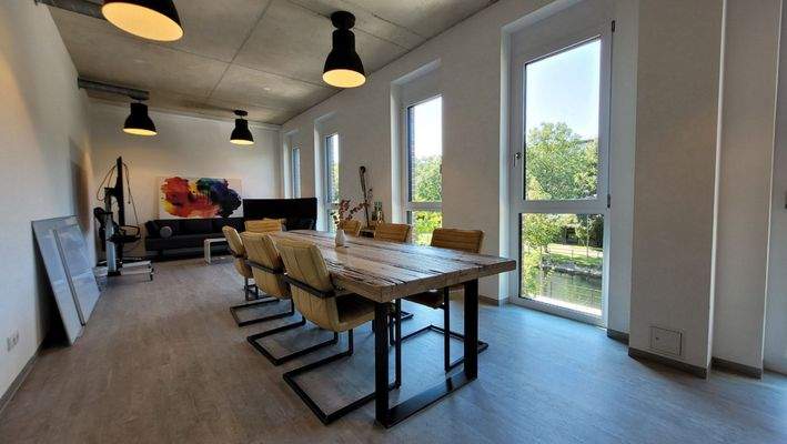 Büro 1. Obergeschoss