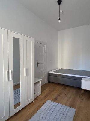 Schlafzimmer 2.1.jpg