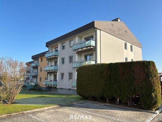 12_Gebäudeansicht Loggia