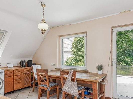 1. OG - Büro und Terrasse 