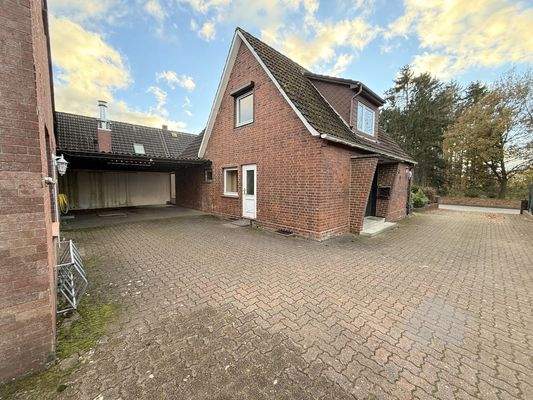 Hausansicht von der Seite