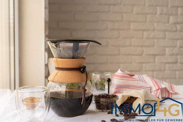 coffee-maker-machine-table