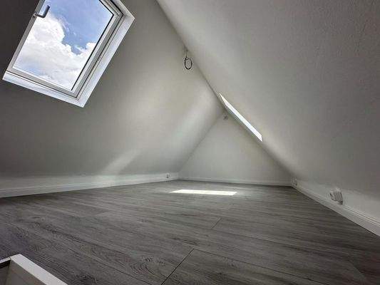 32. Schlafzimmer Spitzboden