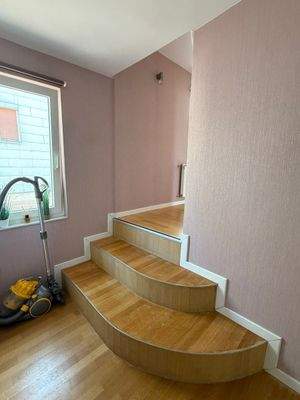 Split-Level Maisonette Wohnung OG