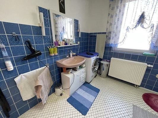 Badezimmer OG-WHG