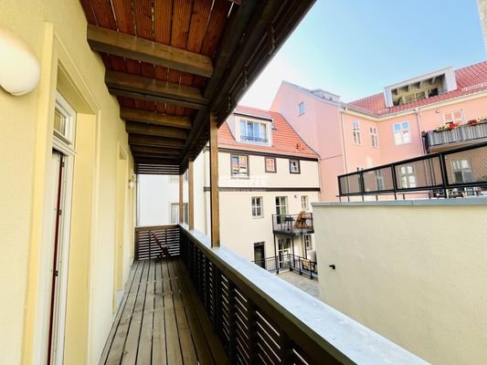 Balkon zum Innenhof