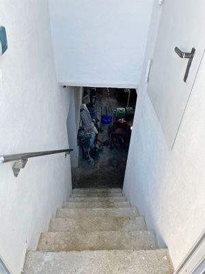 Kellertreppe.jpg