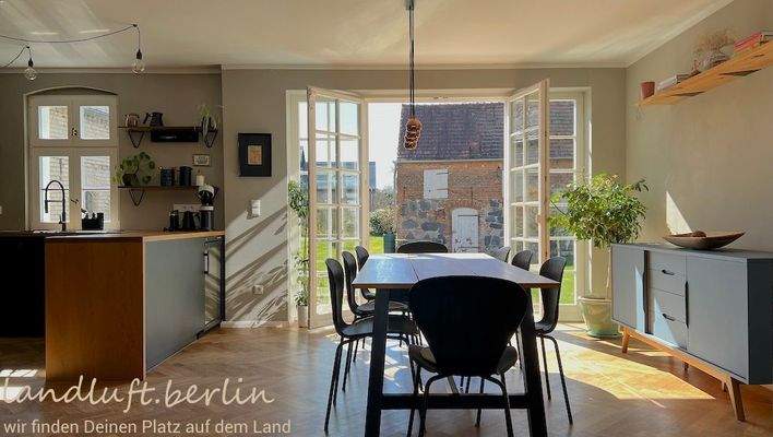 Essbereich, nach Süden ausgerichtet.jpg