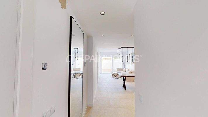 Contemporary Apartments Near Amenities in Pilar de la Horadada