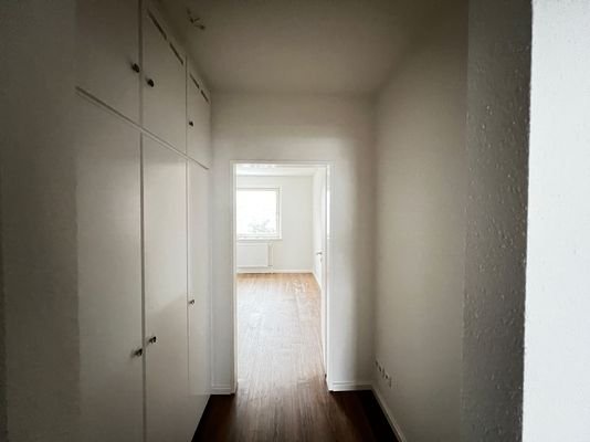 Flur Bild 2