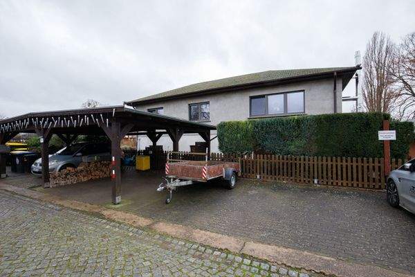 G15 - Stellplätze Restaurant.jpg