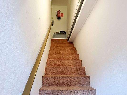 Treppenaufgang zum Lager