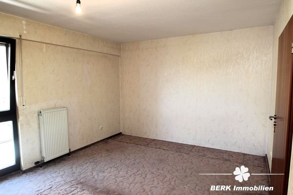 Schlafzimmer 2, OG