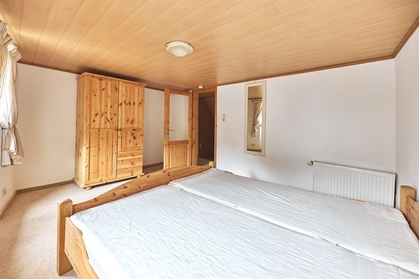 Schlafzimmer OG Ansicht 2