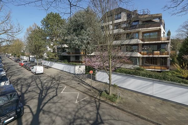 Außenansicht Straße 2