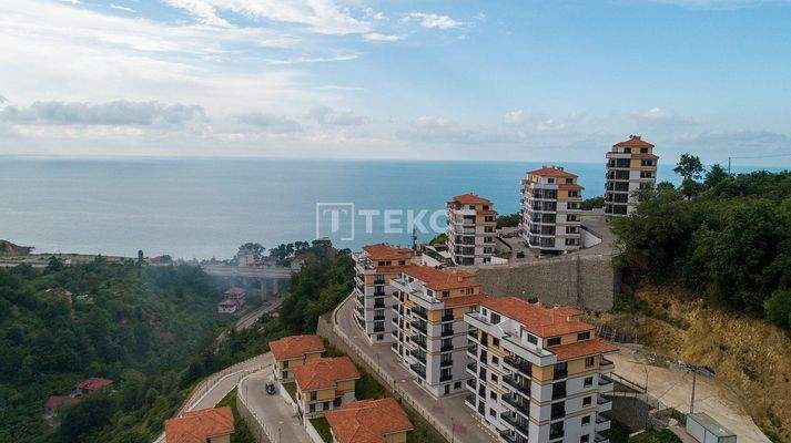 Furnished Flats in a Complex in Trabzon Kalecik