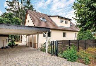 Hausansicht Strasse