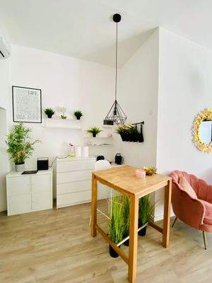 Studio-Bolzano-Bozen-Hauptstadt-Geschäft-Kosmetiksalon-Nagelstudio-studio bellezza
