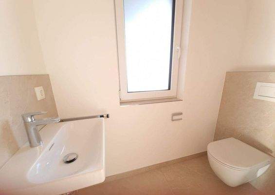 Gäste-WC. - Erdgeschoss