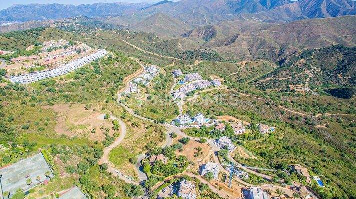 Residential Land Surrounded by Nature in Ojen Malaga