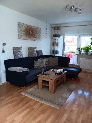 Wohnzimmer Wohnung 2 andere Ansicht .jpeg