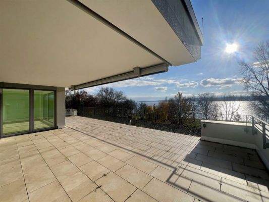 Dachterrasse ringsrum