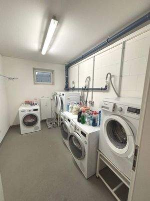 jeder hat seinen Platz f. Waschmaschine/Trockner