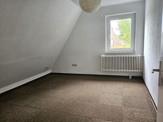 6 - Zimmer DG.jpg