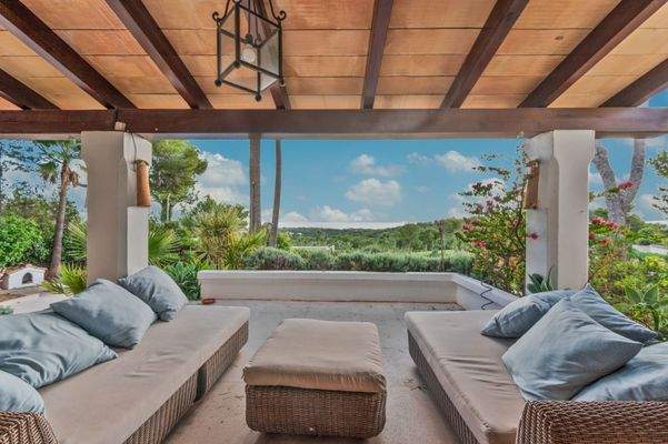 Terrace in villa in Bendinat 2