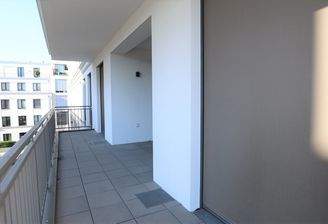 Großzügige Terrasse