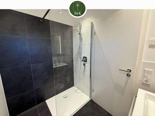 Badezimmer EG