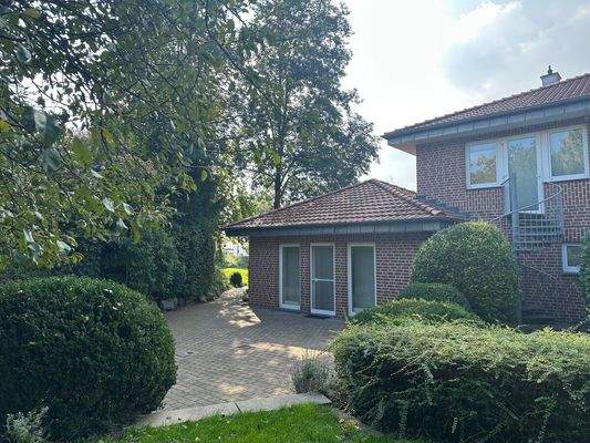 Zugang in den Garten vom Obergeschoss