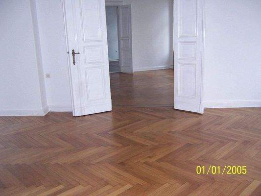 Parkett, Laminat, Vinyl