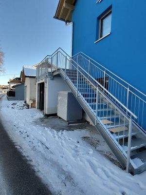 Garage und gesonderter Eingangsbereich# (1).jpg