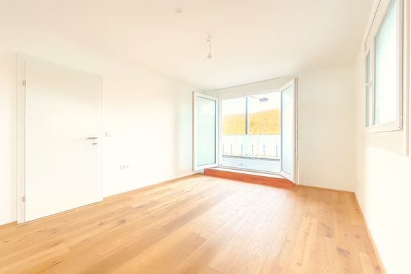 Schlafzimmer 2 mit Zugang Terrasse