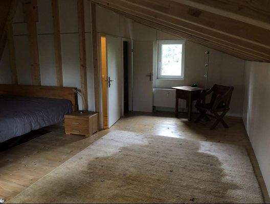 OG Dependance Blick zur Treppe